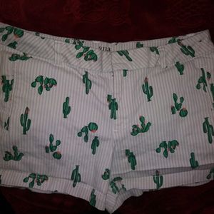 Ana Womens Size 12 Cactus Shorts! Cute!!